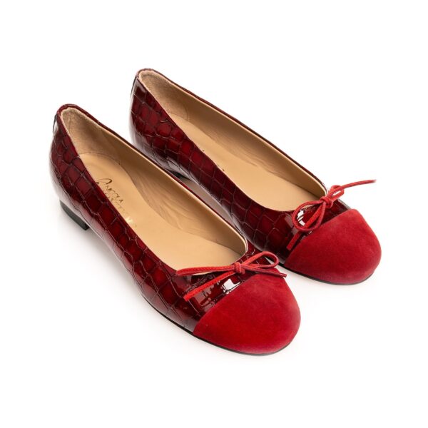 Pair of Berry Ballet Pumps in suede and croc leather – timeless handmade Italian women’s flats.