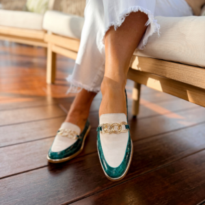 Emerald green croc leather loafer with cream suede and gold chain, handmade in Italy by Nicola Sexton
